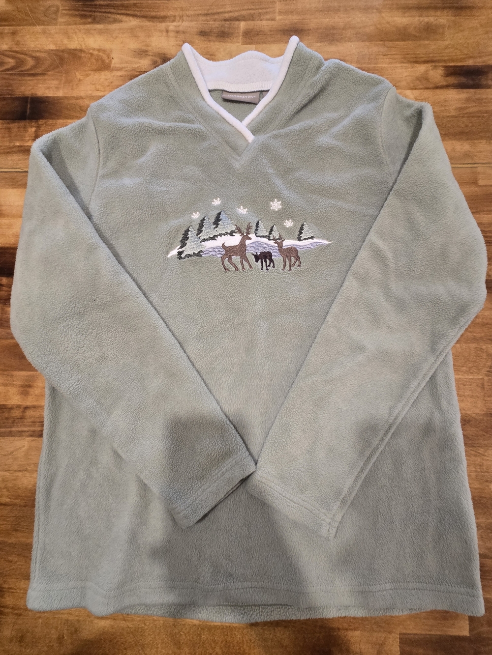 Womans Green Croft & Barrow Top with Deer Embroidery